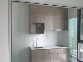 2 Bedroom Condo for sale at The Parkland Phetkasem Condominium, Bang Khae