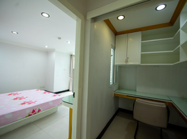 3 Schlafzimmer Wohnung zu verkaufen im Oriental Towers, Khlong Tan Nuea