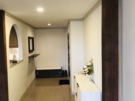 2 Bedroom Apartment for sale at Supalai Place, Khlong Tan Nuea, Watthana