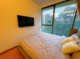 2 Schlafzimmer Wohnung zu vermieten im The Lumpini 24, Khlong Tan