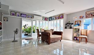 17 Bedrooms Whole Building for sale in Patong, Phuket 