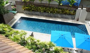 曼谷 Khlong Tan Nuea Raintree Villa 3 卧室 公寓 售 