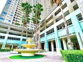 1 Bedroom Condo for rent at Lumpini Place Narathiwas-Chaopraya, Chong Nonsi, Yan Nawa, Bangkok, Thailand