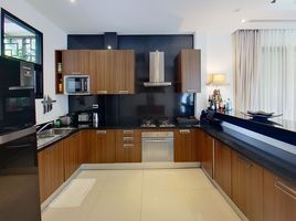 10 Bedroom Villa for sale in Ma Doo Bua, Thep Krasattri, Si Sunthon