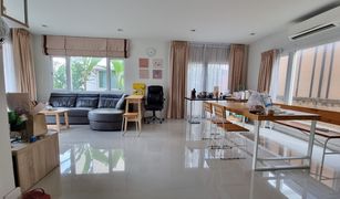 3 Bedrooms House for sale in Prawet, Bangkok Golden Village Onnut-Pattanakan