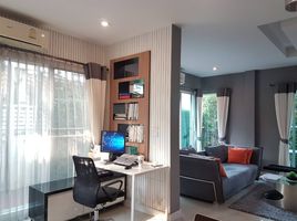 3 Bedroom Villa for sale at Bangkok Boulevard Sathorn Pinklao, Mahasawat, Bang Kruai