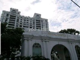 在Royal Castle Pattanakarn出售的3 卧室 公寓, Suan Luang