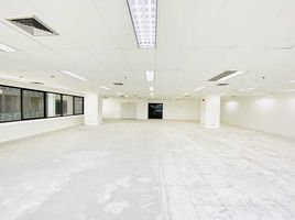 2,756 Sqft Office for rent at Ocean Tower 2, Khlong Toei Nuea
