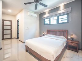 2 Schlafzimmer Villa zu verkaufen im ONYX Villa at Saiyuan Estate Rawai, Rawai