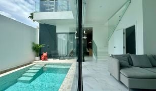 ขายวิลล่า 3 ห้องนอน ใน ราไวย์, ภูเก็ต 