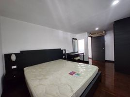 2 Schlafzimmer Appartement zu vermieten im Charktip Court, Khlong Tan Nuea