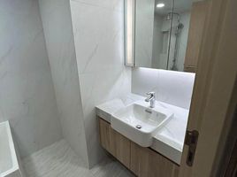 1 Bedroom Condo for rent at Walden Asoke, Khlong Toei Nuea