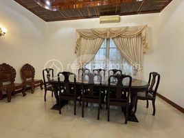 3 Schlafzimmer Villa zu vermieten in Tuol Kouk, Phnom Penh, Tuek L'ak Ti Pir, Tuol Kouk