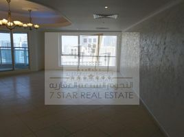 3 Bedroom Apartment for sale at Al Noor Tower, Khalifa Street