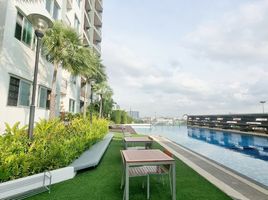 1 Bedroom Apartment for sale at Supalai Park Ekkamai-Thonglor, Bang Kapi, Huai Khwang