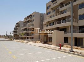 2 Bedroom Apartment for sale at Capital Gardens Palm Hills, Mostakbal City Compounds