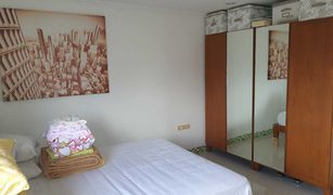 1 Schlafzimmer Wohnung zu verkaufen in Phra Khanong Nuea, Bangkok Beverly Hills Mansion