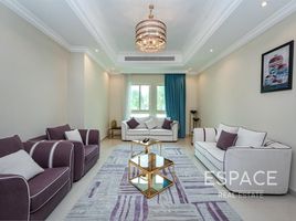 5 Bedroom Villa for sale at Entertainment Foyer, European Clusters