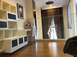 1 Schlafzimmer Wohnung zu vermieten im Villa Asoke, Makkasan