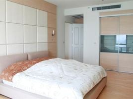 1 Schlafzimmer Appartement zu vermieten im Baan Sathorn Chaophraya, Khlong Ton Sai