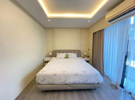 3 Bedroom House for sale at Baan Klang Muang Ratchayothin , Sena Nikhom