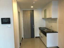 1 Schlafzimmer Wohnung zu verkaufen im Supalai Lite Sathorn - Charoenrat, Bang Khlo, Bang Kho Laem, Bangkok, Thailand
