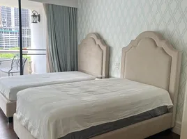 2 Bedroom Condo for rent at Somkid Gardens, Lumphini