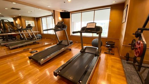 Fotos 1 of the Fitnessstudio at Bliston Suwan Park View