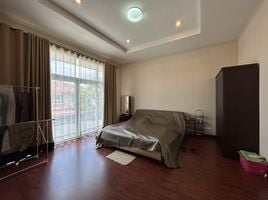 3 Bedroom House for sale at Supalai Park Ville, Chang Phueak