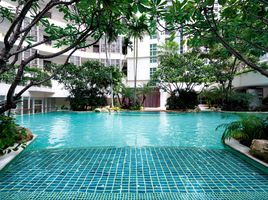 2 Bedroom Apartment for rent at Baan Rajprasong, Lumphini