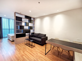 Studio Wohnung zu verkaufen im Le Luk Condominium, Phra Khanong Nuea