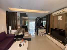 3 Schlafzimmer Villa zu verkaufen im Baan Klang Muang Urbanion Rama 9 - Ladprao, Wang Thonglang