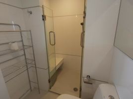 1 Bedroom Condo for rent at Thru Thonglor, Bang Kapi, Huai Khwang