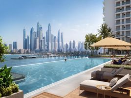 1 बेडरूम अपार्टमेंट for sale at Palace Beach Residence, EMAAR Beachfront