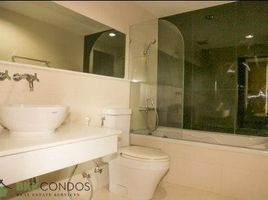 1 Bedroom Condo for sale at The Address Sukhumvit 42, Phra Khanong