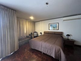ทาวน์เฮ้าส์ 4 ห้องนอน ให้เช่า ในโครงการ Country Club Villa , เมืองพัทยา