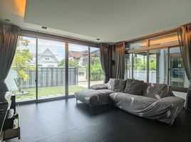 5 Bedroom Villa for rent at Baan Pruksachart, Saphan Sung, Saphan Sung, Bangkok