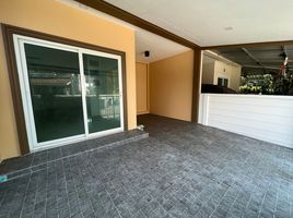 4 Bedroom House for sale in Khlong Yong, Phutthamonthon, Khlong Yong