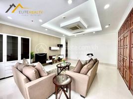 2 Bedroom Apartment for rent at 2 Bedrooms Service Apartment In BKK1, Boeng Keng Kang Ti Muoy