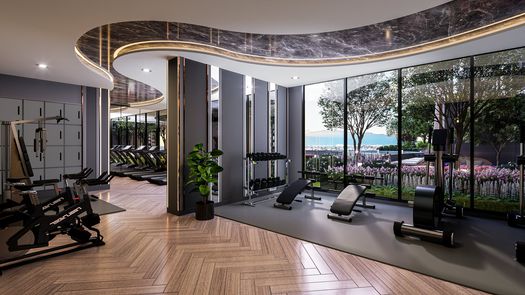 Фото 1 of the Fitnessstudio at Arise Charoen Mueang