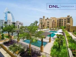 3 बेडरूम अपार्टमेंट for sale at Lamtara 1, Madinat Jumeirah Living, उम्म सुकीम