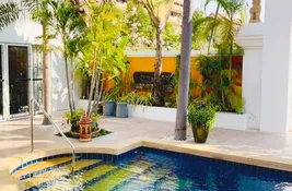 3 bedroom House for sale in Chon Buri, Thailand