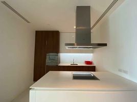 2 Bedroom Condo for rent at 185 Rajadamri, Lumphini