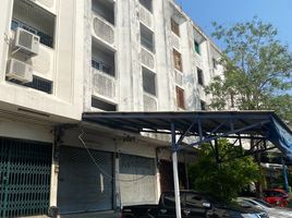 3 Bedroom Shophouse for sale in Habito Mall, Phra Khanong Nuea, Suan Luang