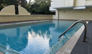 2 Bedrooms Condo for sale in Bang Chak, Bangkok The Living Tower Sukhumvit 64