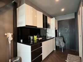 1 Bedroom Apartment for sale at Wongamat Tower, Na Kluea