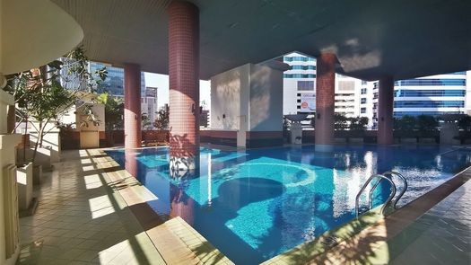 Fotos 1 of the Communal Pool at Citi Smart Condominium