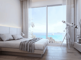 1 Schlafzimmer Wohnung zu verkaufen im Naka Bay Seaview Condominium, Kamala, Kathu, Phuket, Thailand