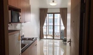 1 Bedroom Condo for sale in Bang Lamphu Lang, Bangkok Ideo Sathorn-Taksin