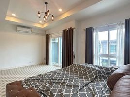3 Bedroom Villa for sale at The Finest Town, Surasak, Si Racha